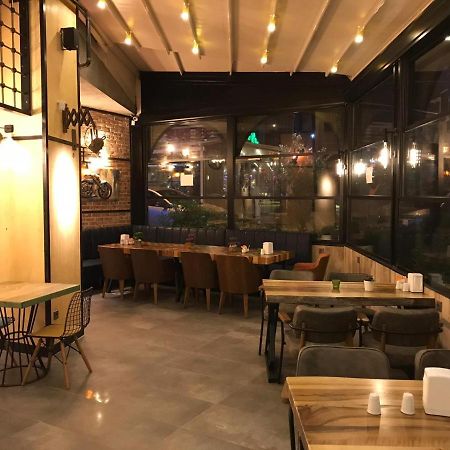 Realist Hotel Стамбул Экстерьер фото