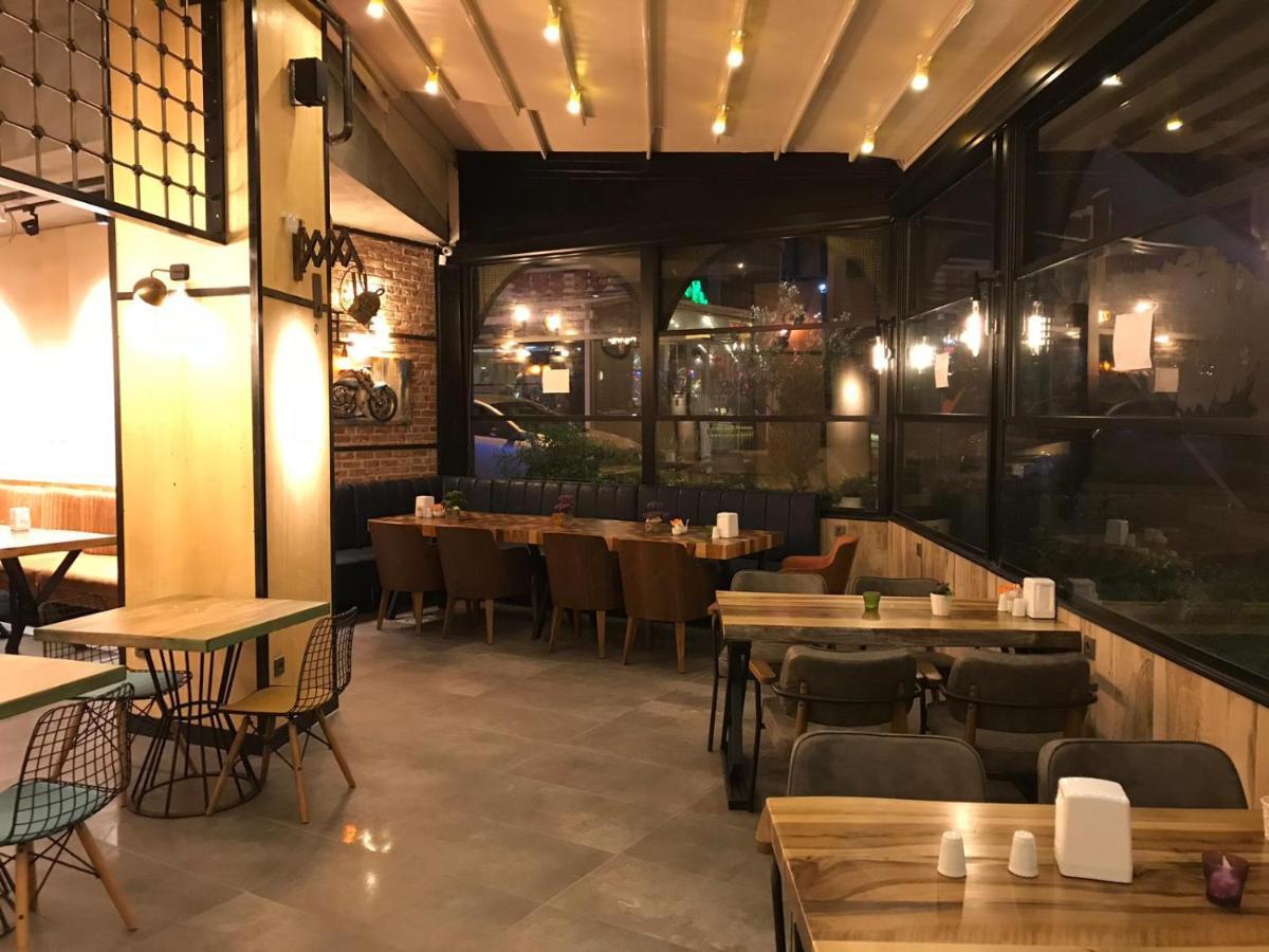Realist Hotel Стамбул Экстерьер фото