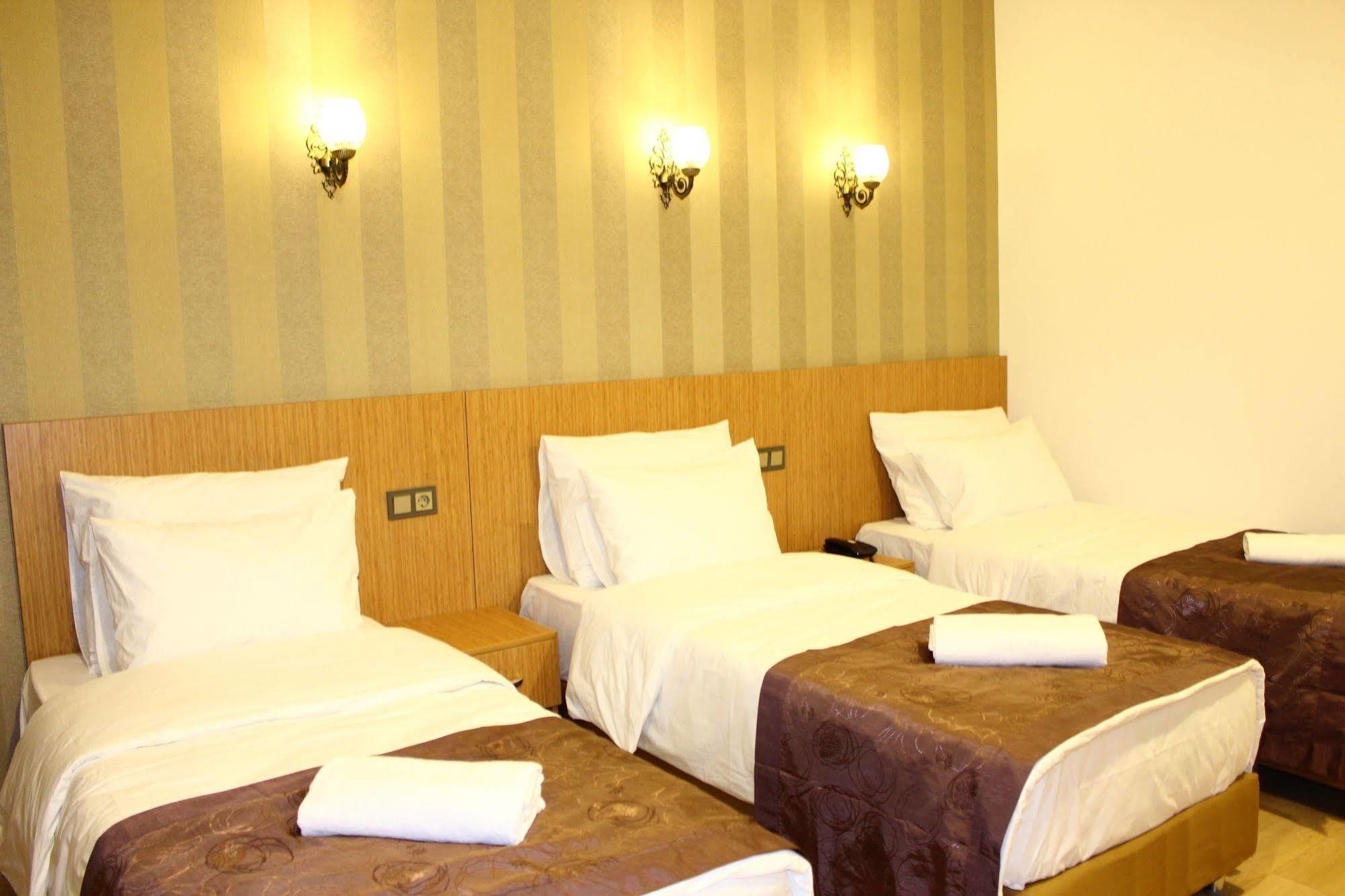 Realist Hotel Стамбул Экстерьер фото